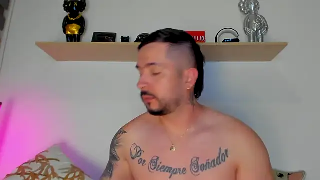 Snapshot of camilo_restrepo21 chatting on September 14, 2025, 2:23 am camilo restrepo21 online show from September 14, 2025, 2:23 am