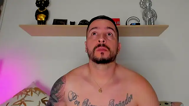 Snapshot of camilo_restrepo21 chatting on October 2, 2025, 2:15 am camilo restrepo21 online show from October 2, 2025, 2:15 am