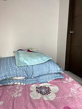 sandylau online show from November 15, 2025, 2:10 pm