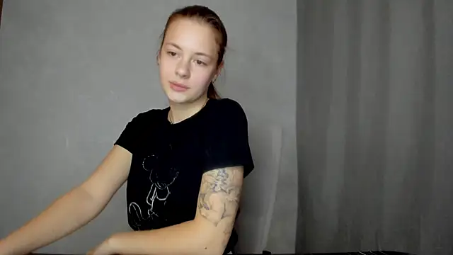 why again me online show from January 18, 2025, 10:39 am