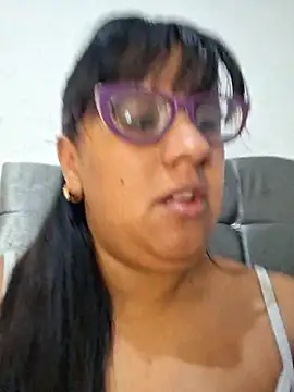 Snapshot of ZaidaWet chatting on February 2, 2026, 12:15 pm ZaidaWet online show from February 2, 2026, 12:15 pm