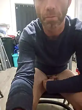 Snapshot of Cooking_Cristal chatting on October 20, 2025, 5:20 am Cooking Cristal online show from October 20, 2025, 5:20 am