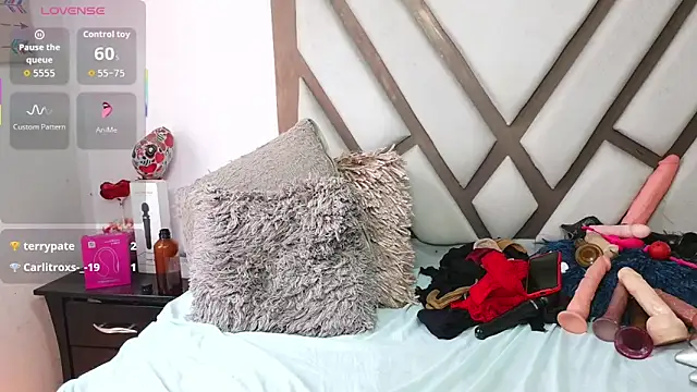 matureluna online show from February 20, 2026, 4:31 pm