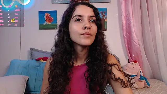 lailypink online show from December 28, 2024, 3:37 pm