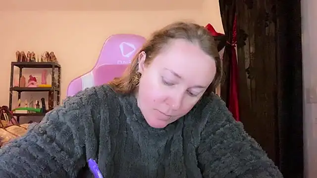 kisicaxx online show from March 1, 2026, 6:52 pm