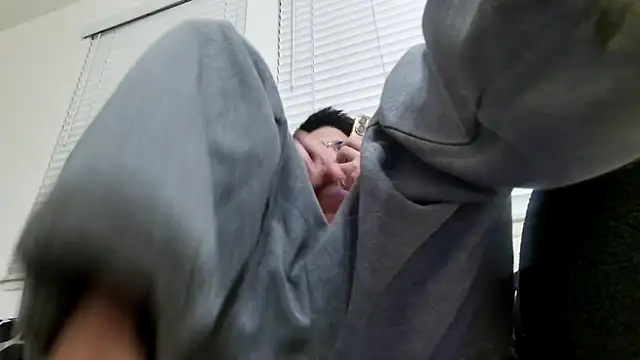 SebastianReiss online show from April 3, 2026, 6:31 am