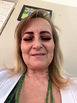 Snapshot of Irina2909@xh chatting on September 26, 2025, 11:17 am Irina2909xh online show from September 26, 2025, 11:17 am