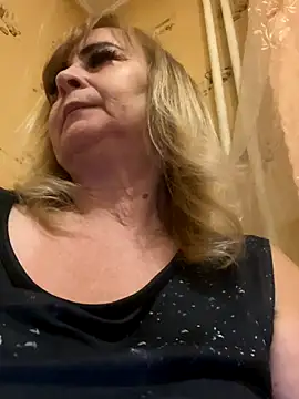 Snapshot of Irina2909@xh chatting on September 29, 2025, 9:42 pm Irina2909xh online show from September 29, 2025, 9:42 pm