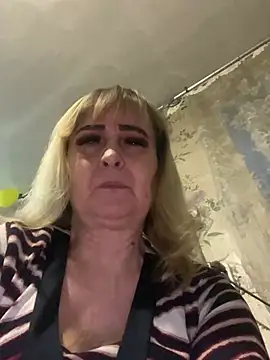 Irina2909xh online show from March 8, 2025, 5:54 pm