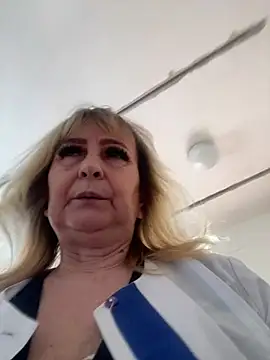 Irina2909xh online show from February 21, 2025, 12:27 pm