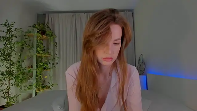 Masha 01 online show from November 18, 2025, 3:15 pm