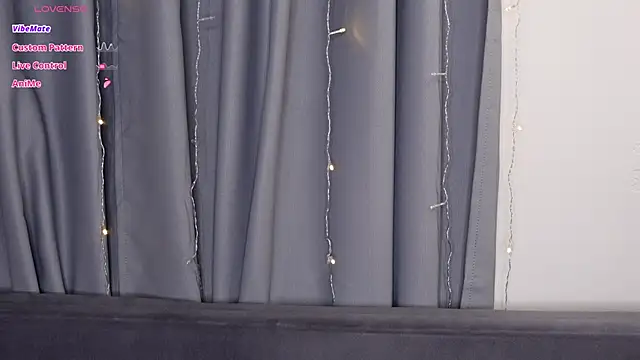 Snapshot of BeckyMartens chatting on October 29, 2025, 2:21 am BeckyMartens online show from October 29, 2025, 2:21 am