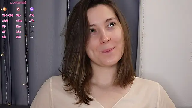 Snapshot of BeckyMartens chatting on October 1, 2025, 1:11 am BeckyMartens online show from October 1, 2025, 1:11 am