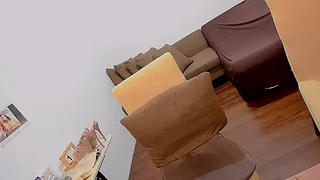 GiftedGirl4u online show from November 27, 2025, 11:05 pm