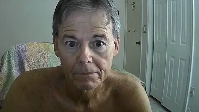 Snapshot of nakeedcowboi65 chatting on September 29, 2025, 9:27 am nakeedcowboi65 online show from September 29, 2025, 9:27 am