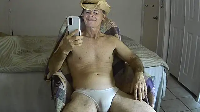 nakeedcowboi65 online show from February 8, 2025, 8:31 am