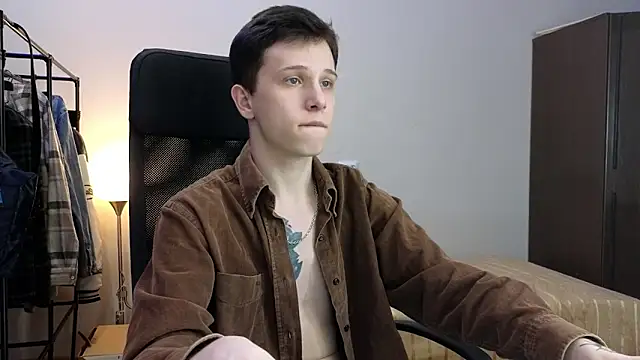 arlekincrop online show from April 11, 2026, 12:18 am