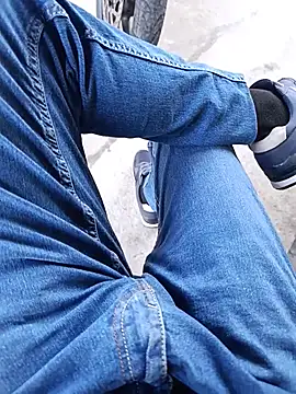 Business dickkk online show from June 12, 2026, 1:42 pm