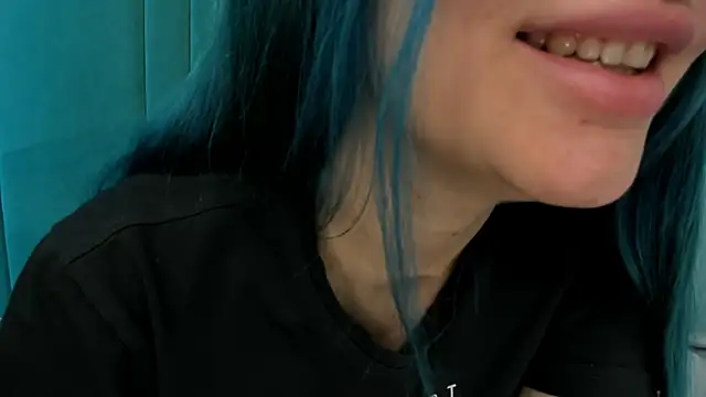 Snapshot of JuliaBusty chatting on January 9, 2026, 4:52 am JuliaBusty online show from January 9, 2026, 4:52 am