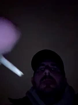 Snapshot of verylargecock chatting on November 9, 2025, 8:35 pm verylargecock online show from November 9, 2025, 8:35 pm