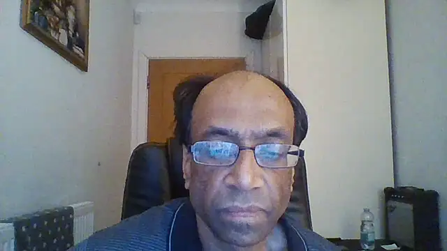 rauncher1 online show from January 13, 2025, 9:19 am