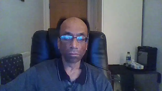 Snapshot of rauncher1 chatting on September 24, 2025, 11:54 pm rauncher1 online show from September 24, 2025, 11:54 pm