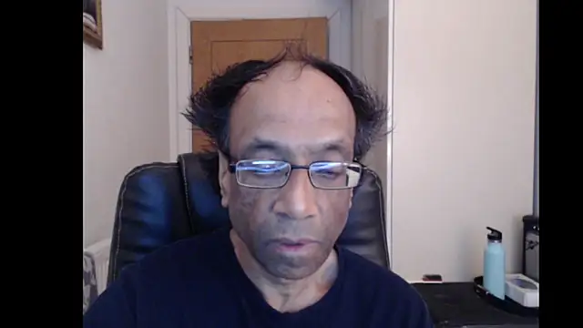 rauncher1 online show from May 15, 2026, 8:34 am