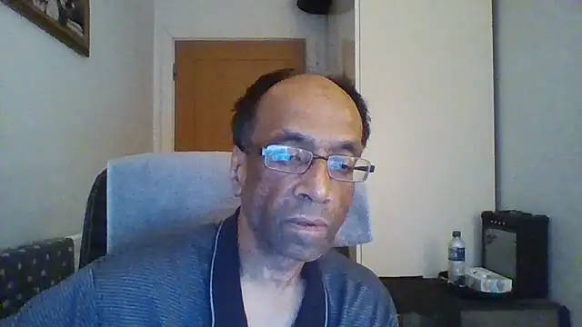 Snapshot of rauncher1 chatting on October 13, 2025, 8:38 am rauncher1 online show from October 13, 2025, 8:38 am