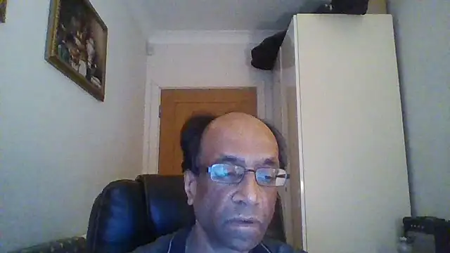 rauncher1 online show from February 3, 2025, 10:03 am