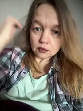 Susanel online show from February 12, 2025, 8:38 am