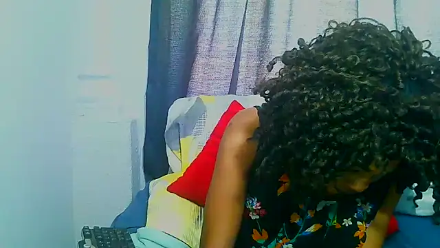 Snapshot of freaky_naughty chatting on October 16, 2025, 10:12 am freaky naughty online show from October 16, 2025, 10:12 am