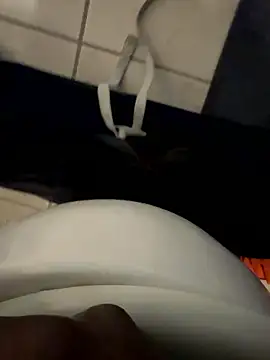 southerncomfort23 online show from January 12, 2026, 5:25 am