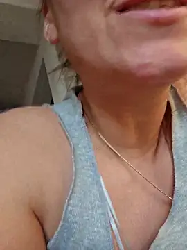 FeliciaKrige online show from February 25, 2025, 3:09 pm