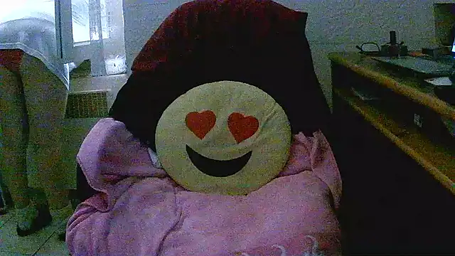 Snapshot of douceur63 chatting on September 24, 2025, 10:22 am douceur63 online show from September 24, 2025, 10:22 am