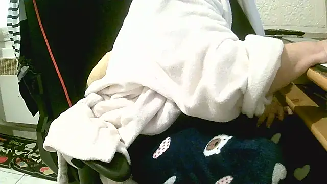 douceur63 online show from March 27, 2026, 11:11 am