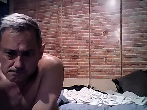 rizingcock online show from January 8, 2026, 7:47 am