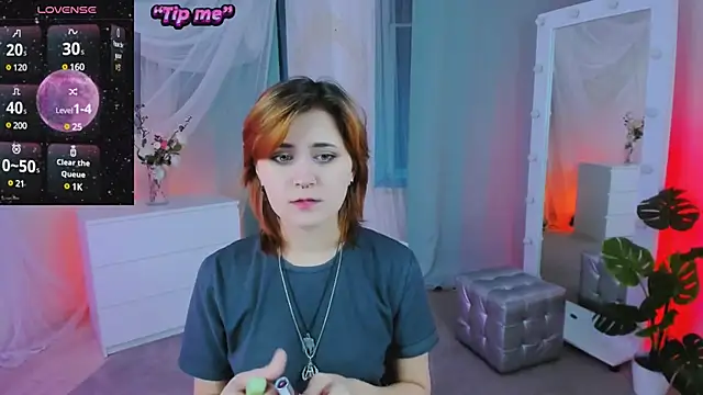 Alexa Lexi  online show from January 15, 2025, 11:21 am