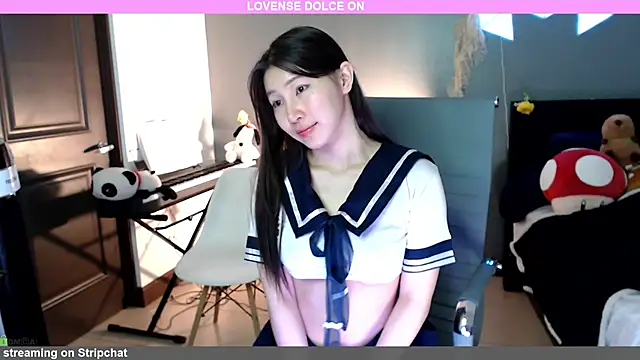 Snapshot of minarocket_ chatting on January 26, 2025, 4:41 pm minarocket  online show from January 26, 2025, 4:41 pm