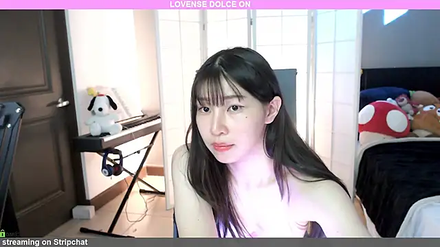 Snapshot of minarocket_ chatting on March 2, 2025, 5:41 pm minarocket  online show from March 2, 2025, 5:41 pm