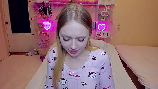 ElinOceanX online show from March 19, 2025, 6:55 pm