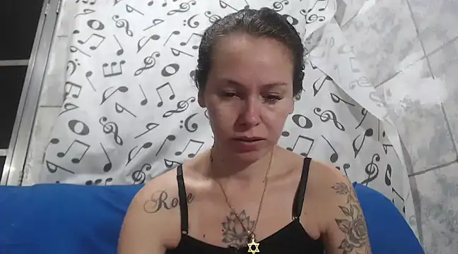 Venusluxodomme online show from January 27, 2025, 2:20 am