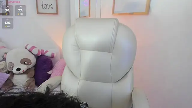 zobe love online show from July 14, 2026, 5:08 pm
