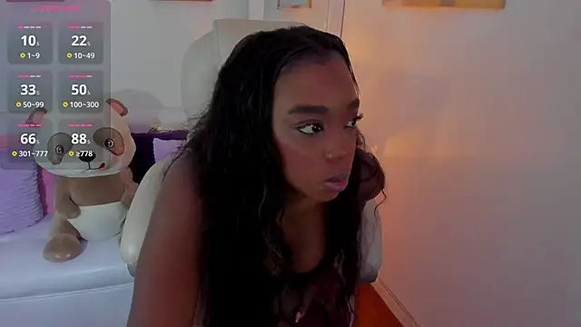 Snapshot of zobe_love chatting on September 29, 2025, 5:40 pm zobe love online show from September 29, 2025, 5:40 pm