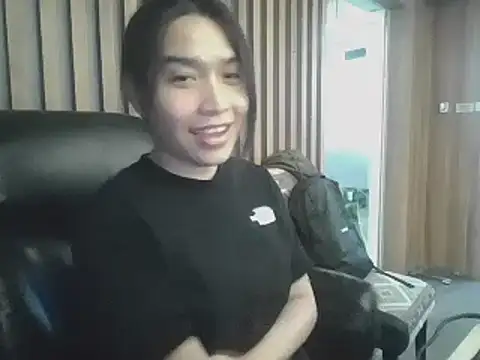 sara kimoo online show from February 27, 2025, 5:26 pm