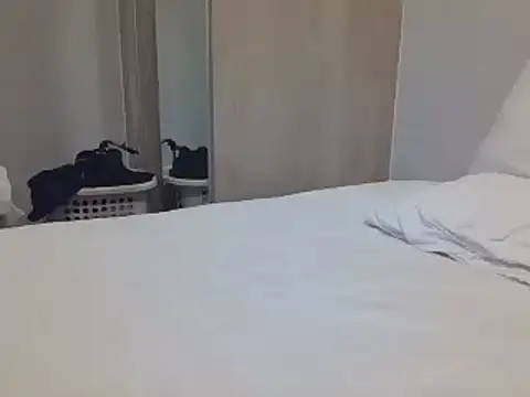 sara kimoo online show from March 5, 2025, 8:42 pm