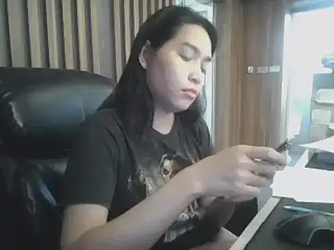 sara kimoo online show from March 2, 2025, 7:41 pm