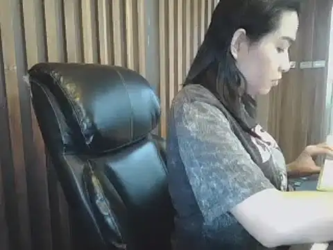 sara kimoo online show from March 6, 2025, 6:05 pm