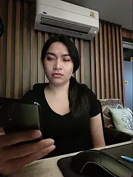 Snapshot of sara_kimoo chatting on October 29, 2025, 1:21 pm sara kimoo online show from October 29, 2025, 1:21 pm