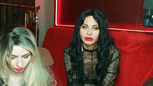 sexylibertins online show from December 22, 2024, 7:42 pm