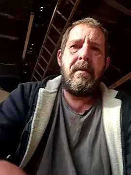 TryingWind online show from April 19, 2026, 4:57 am